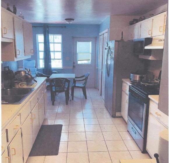 اتاق استاندارد, John’s Place