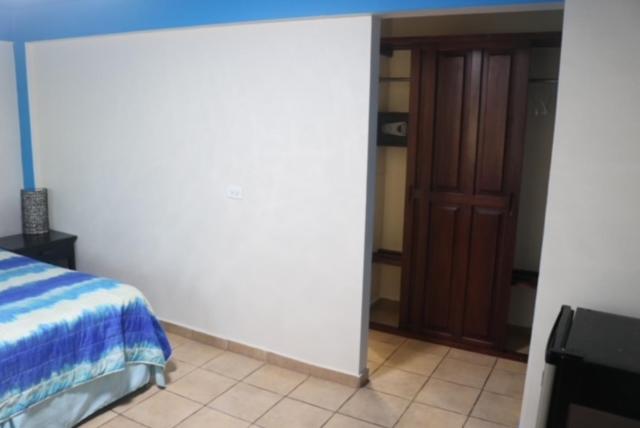 带大床的标准间, Uverito Sand Dollar B&b