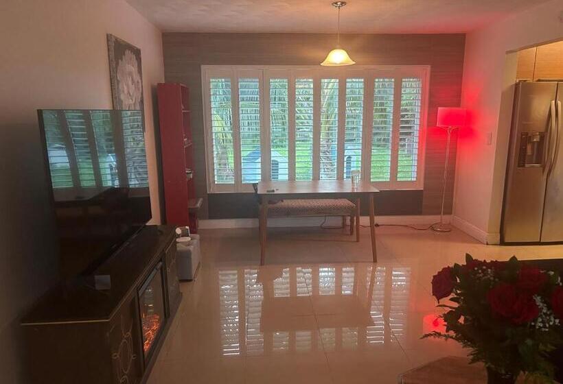 غرفة قياسية مزوَّدة بتراس, Casa Nómada