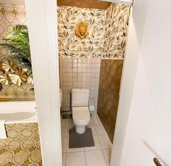 חדר דחוקס עם מיטת קינג, Chateau Bourgeoisie