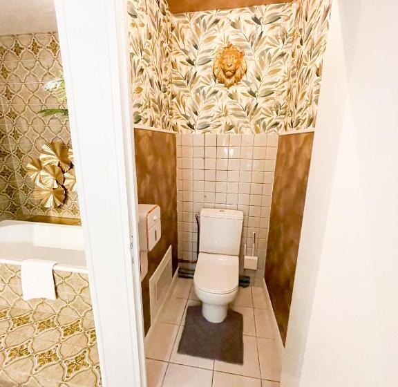 חדר דחוקס עם מיטת קינג, Chateau Bourgeoisie