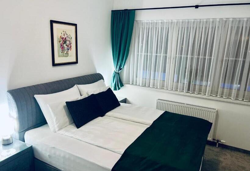 اتاق لوکس, Genta