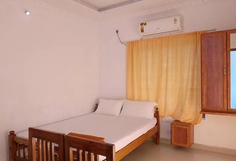 スタンダードルーム, Somatheertham Panchakarma Resort