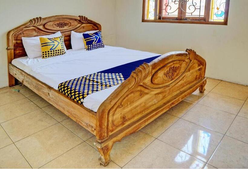 Номер Economy, Spot On 93144 Homestay H. Syarif Syariah   Bandar Gresik 2