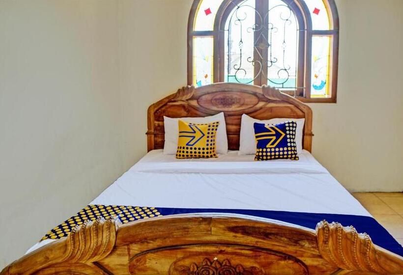 Номер Economy, Spot On 93144 Homestay H. Syarif Syariah Bandar Gresik 2