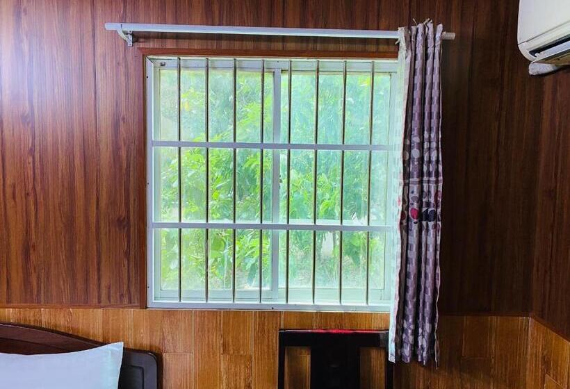 اتاق استاندارد با تخت بزرگ, Thành Nam 3