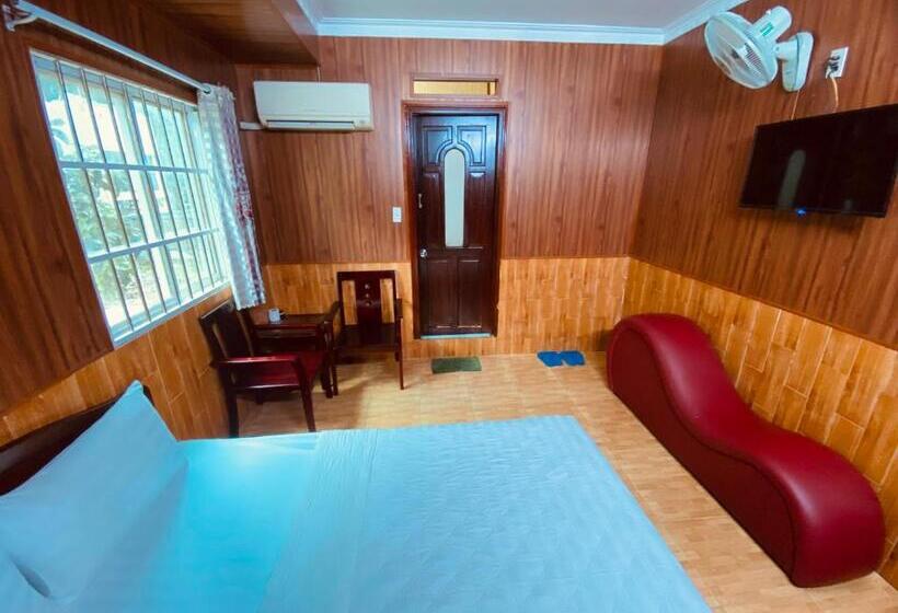 اتاق استاندارد با تخت بزرگ, Thành Nam 3