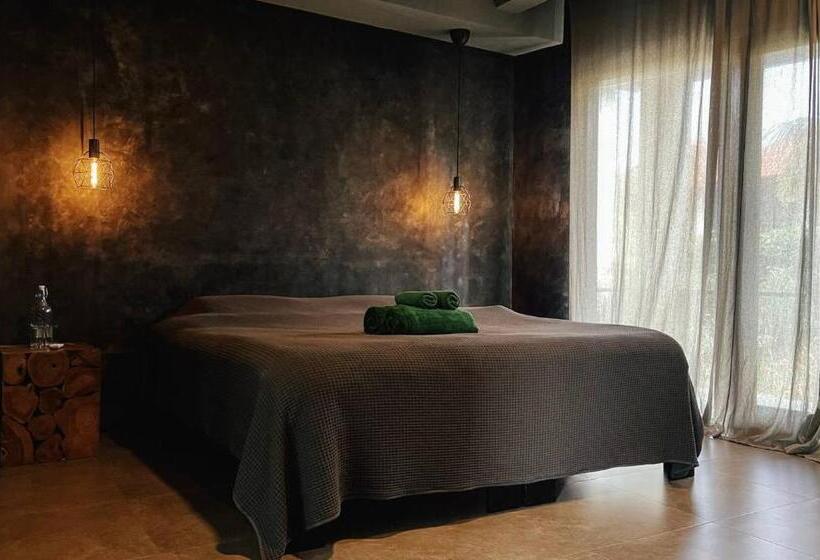 Номер Deluxe Вид на Сад, Surflab Villa