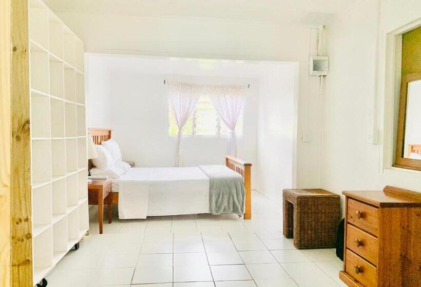 Habitació Estàndard, Tonga Cottage   Private Rooms With Shared Facilities