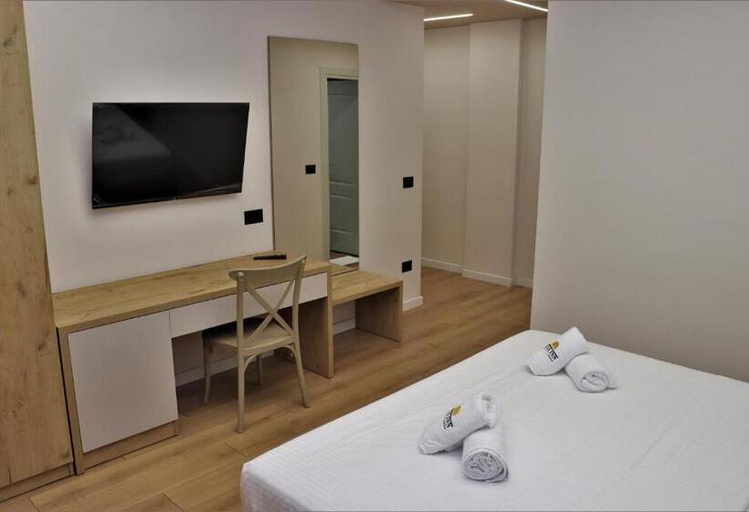 스탠다드 발코니 룸, Relax Inn Hotel Durres