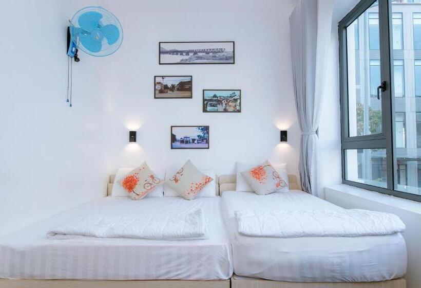 اتاق استاندارد چهار تخته, Thành Tính Hotel   Khách Sạn Phú Yên