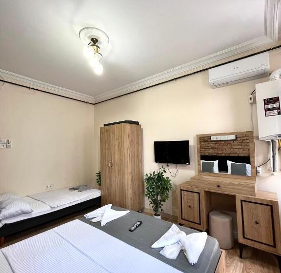 スタンダード４人部屋, Taksim Nikea Suites 80