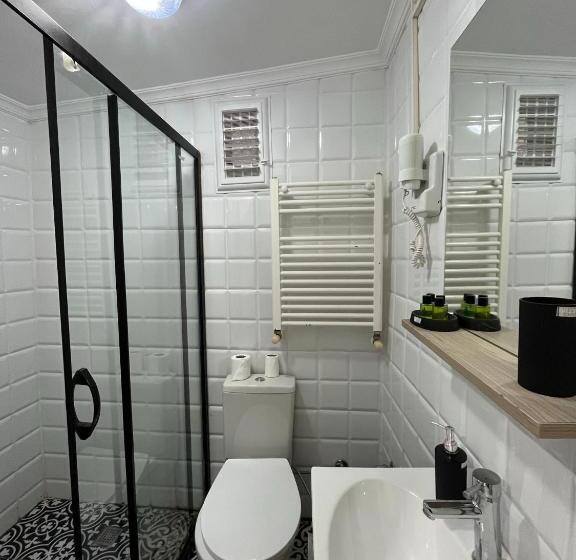 庭の見えるスタンダードトリプルルーム, Taksim Nikea Suites 80