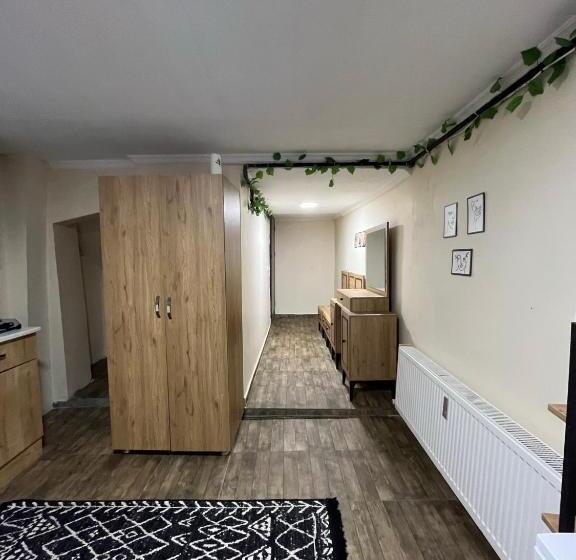 庭の見えるスタンダードトリプルルーム, Taksim Nikea Suites 80