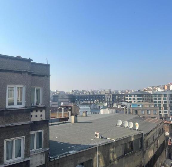 スタンダード４人部屋, Taksim Nikea Suites 80