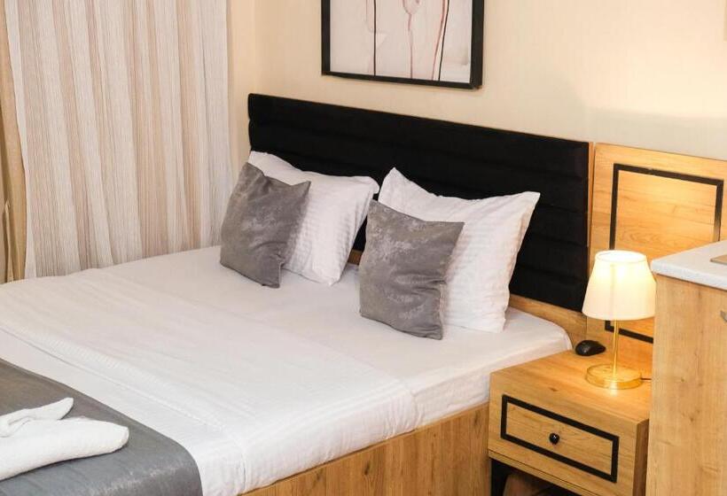 庭の見えるスタンダードトリプルルーム, Taksim Nikea Suites 80