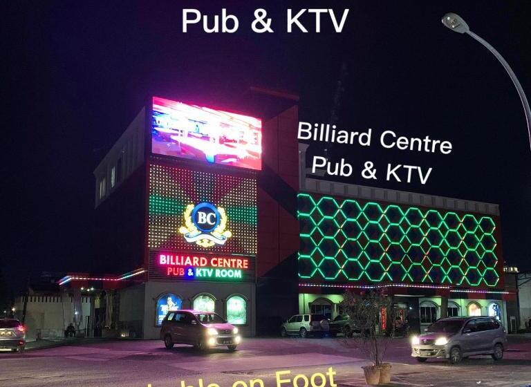 침실 1개 발코니 아파트, Wiwi Formosa Residence Nagoya With Balcony Spacious Netflix