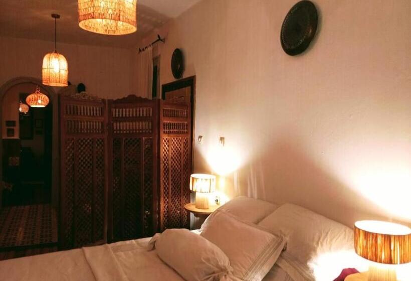 Camera Quadrupla Standard, Dar Sbaa