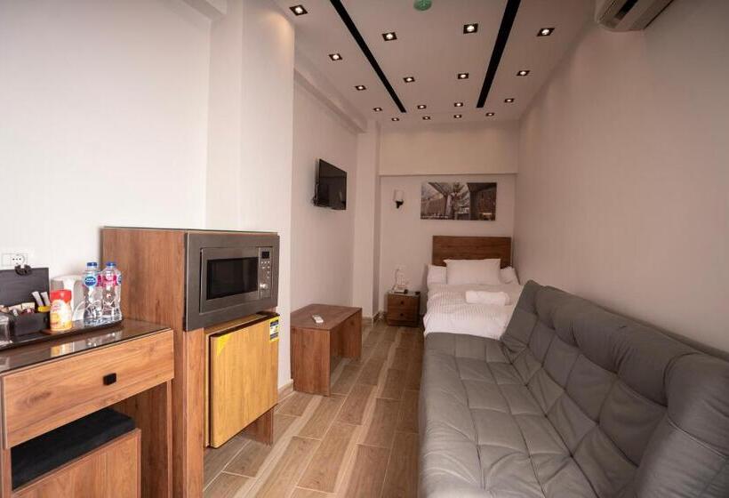 اتاق استاندارد یک نفره, Sun And Sand Guest House