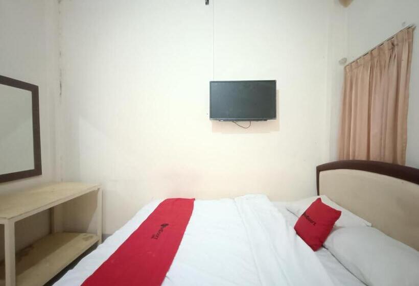 디럭스 룸, Reddoorz Syariah Near Rumah Sakit Umum Wisata Uit