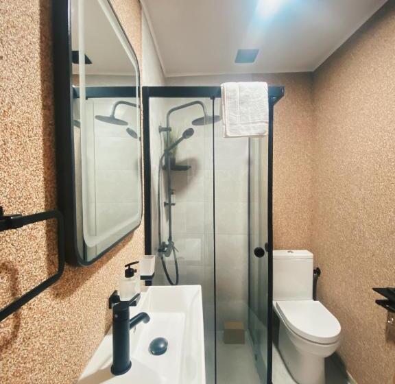 اتاق استاندارد, Restaurant Domestika