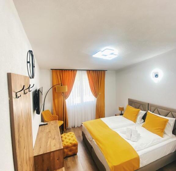 اتاق استاندارد, Restaurant Domestika