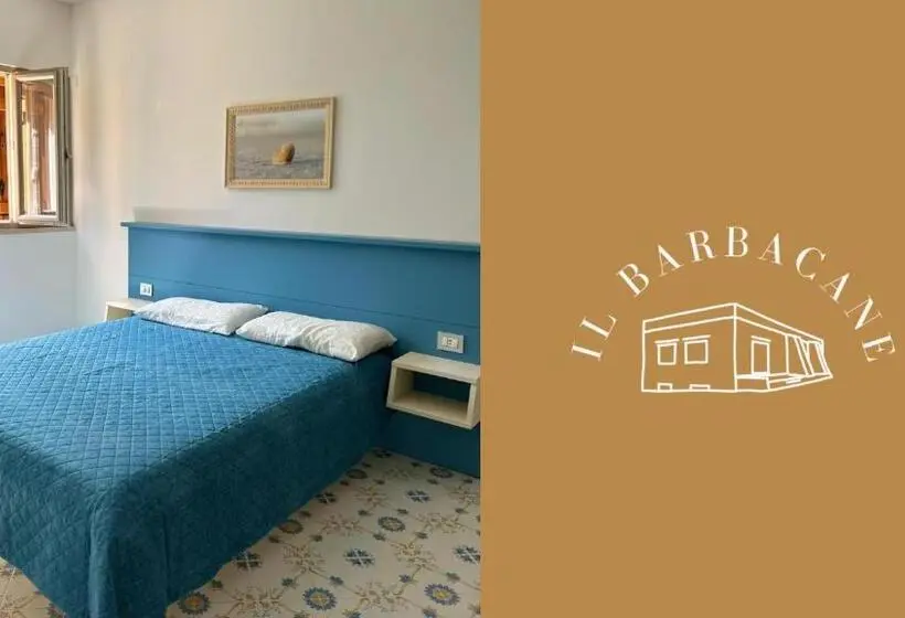 Standard Kolmen Hengen Huone, Il Barbacane