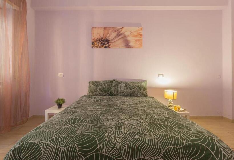 اتاق استاندارد با بالکن, Pink Lady Rooms