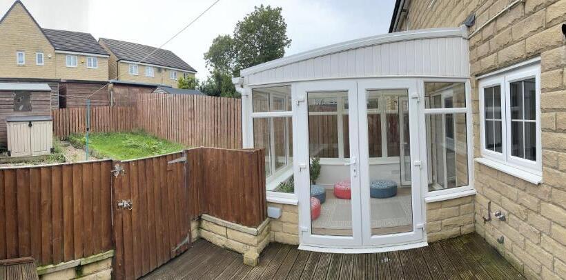 חדר סטנדרט יחיד, Supreme Residency   Keighley