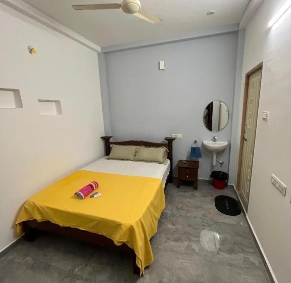 Номер Стандарт, Tree Shadow Homestay &room S Near By Beach