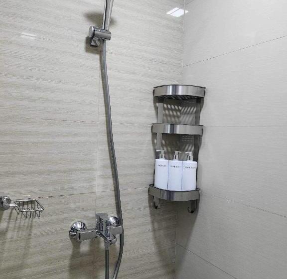 Апартаменты Superior 1 Спальня, Eastwood Global Plaza Luxury Residence