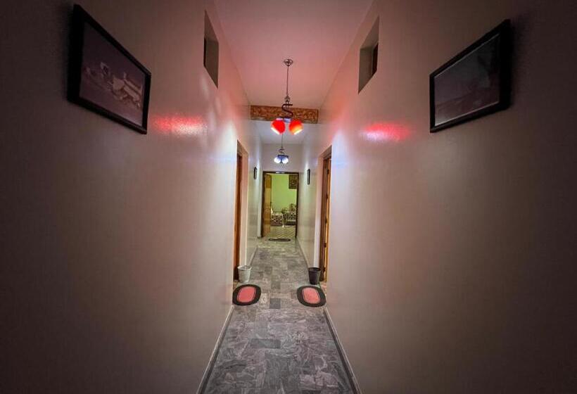 اتاق استاندارد با چشم‌انداز کوهستان, Auberge Imazighen