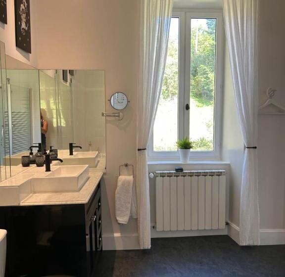 Номер Deluxe, Chateau Laffargue