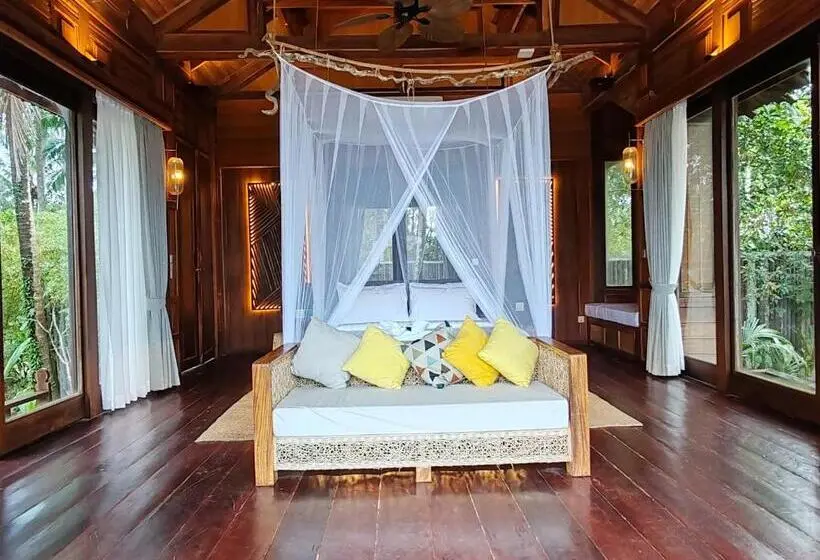 オーシャンビューのスーペリアトリプルルーム, Full Moon Island Resort