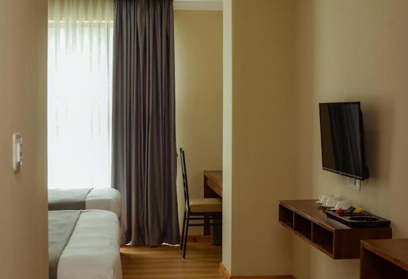 اتاق لوکس خانوادگی, Gulmohar