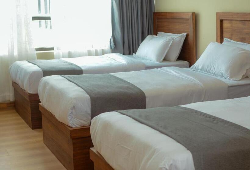 اتاق لوکس سه تخته, Gulmohar