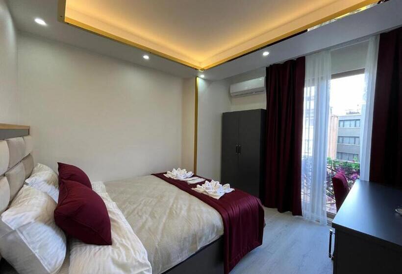 חדר סטנדרט, Lale Sultan