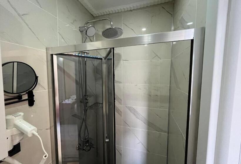 Номер Стандарт, Lale Sultan