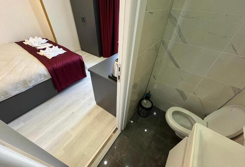 Номер Стандарт, Lale Sultan