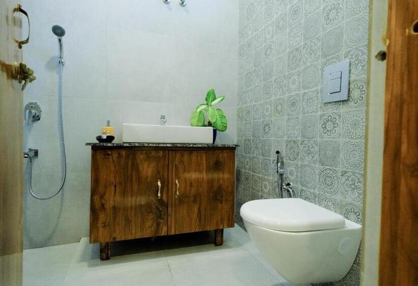 프레지덴셜 스위트, The Bheemili House