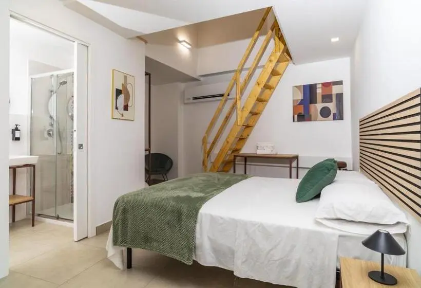 Superior Neljän Hengen Huone, Case Varanni   Rooms