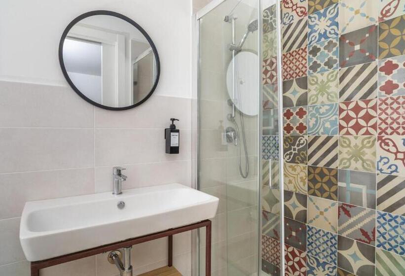 חדר סופריור לארבעה, Case Varanni   Rooms