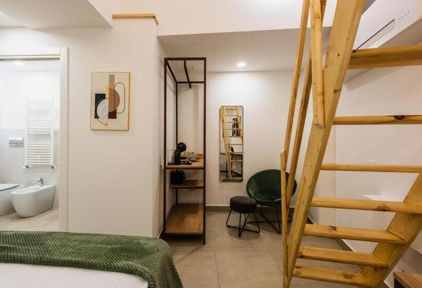 חדר סטנדרט לארבעה, Case Varanni   Rooms