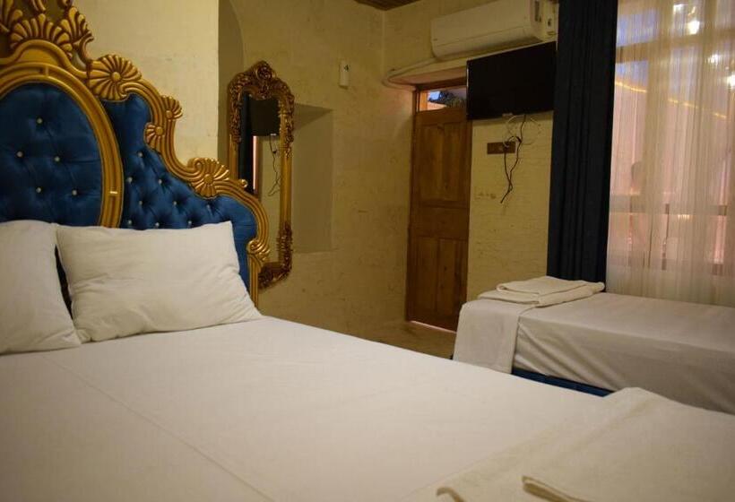 اتاق استاندارد سه نفره, Hasan Paşa Konuk Evi