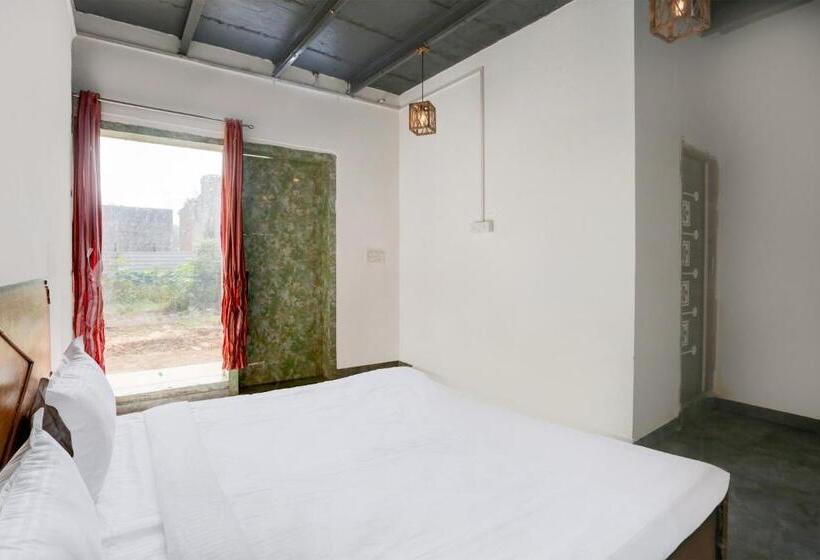 غرفة كلاسيكية ثلاثية, Spot On Monsoon Lilly Resort