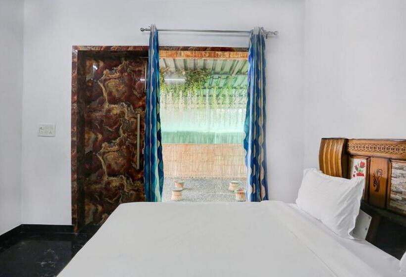 غرفة كلاسيكية ثلاثية, Spot On Monsoon Lilly Resort