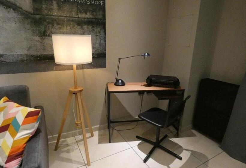 דירת חדר דלוקס, Senza Pressa B&b