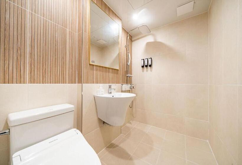 Люкс Кровать Кинг, Sloth Hotel Gimhae