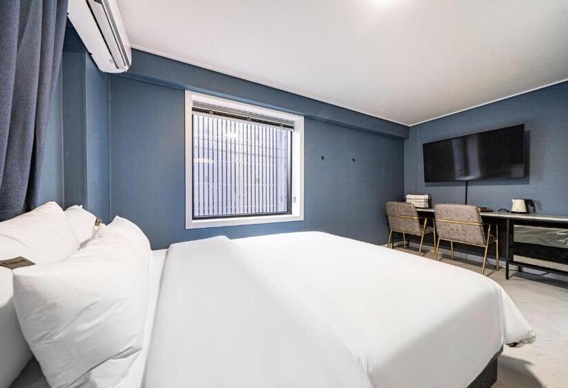 Люкс Кровать Кинг, Sloth Hotel Gimhae