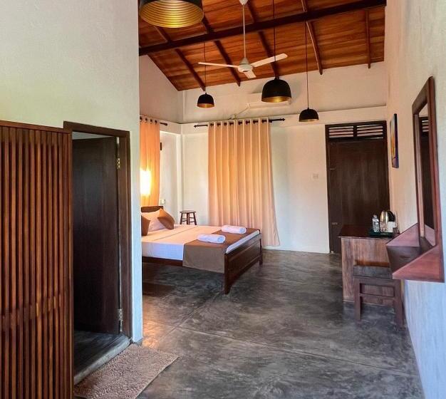 חדר סופריור, The Dom Hotel & Restaurant